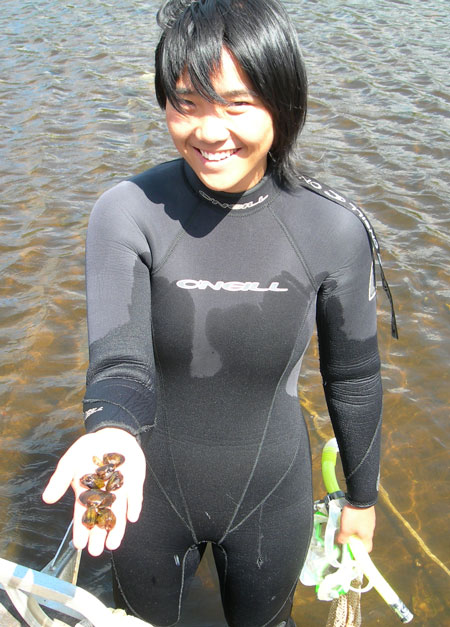 Mussel research on the St. Croix River